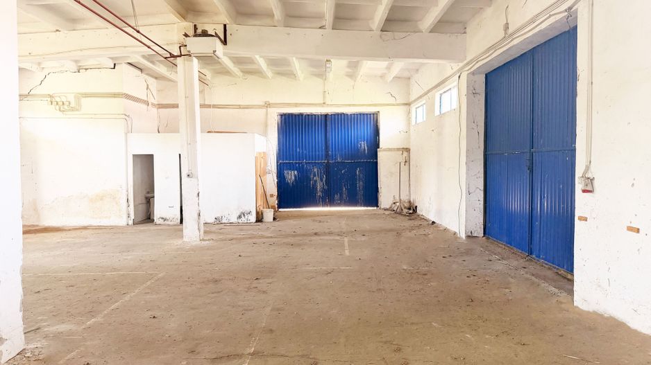 Hala de inchiriat Arad 260 mp cu acces la cale ferata - Poză 3