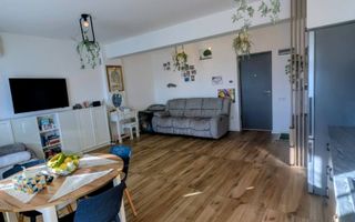 Apartament 3 camere | Balcon | Lift | Parcare | Prelungirea Mihai Viteazul - Poză 3