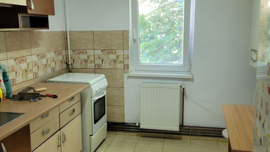 Soarelui | 2 Camere | Etaj intermediar | Centrala proprie - Poză 1