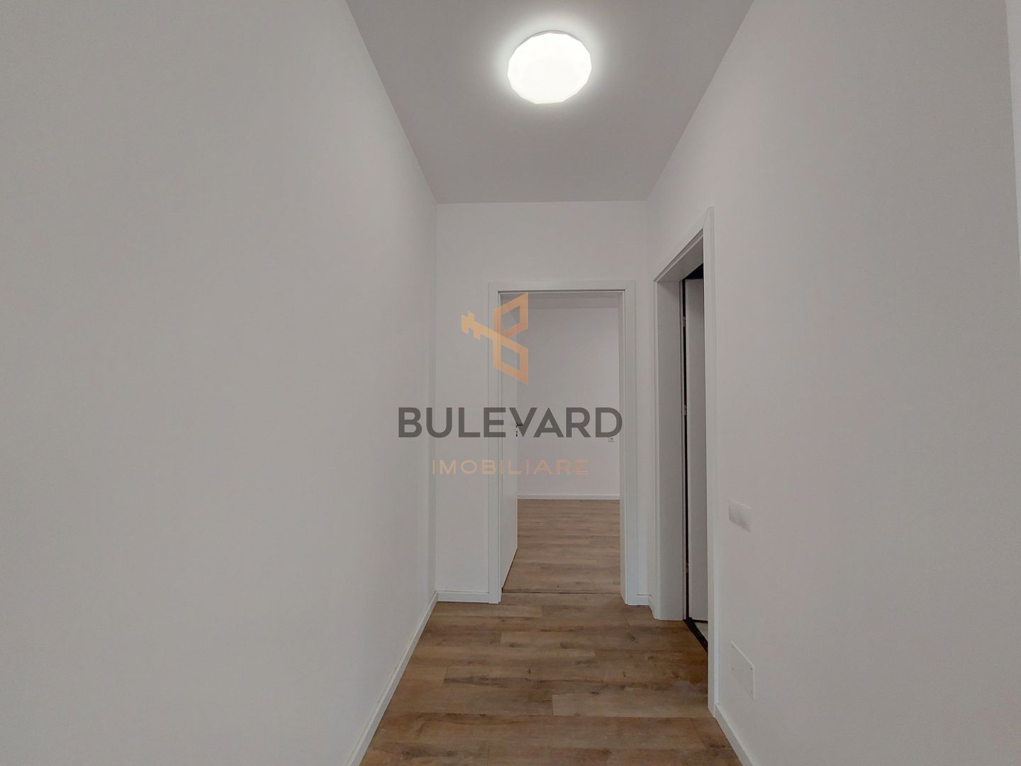 Apartament cu 2 camere/gradina 76mp/zona Sub Cetate! - Poză 6