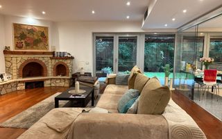 VANZARE 3 CAMERE - SEMIDECOMANDAT - CURTE - 2 LOC DE PARCARE - Poză 2