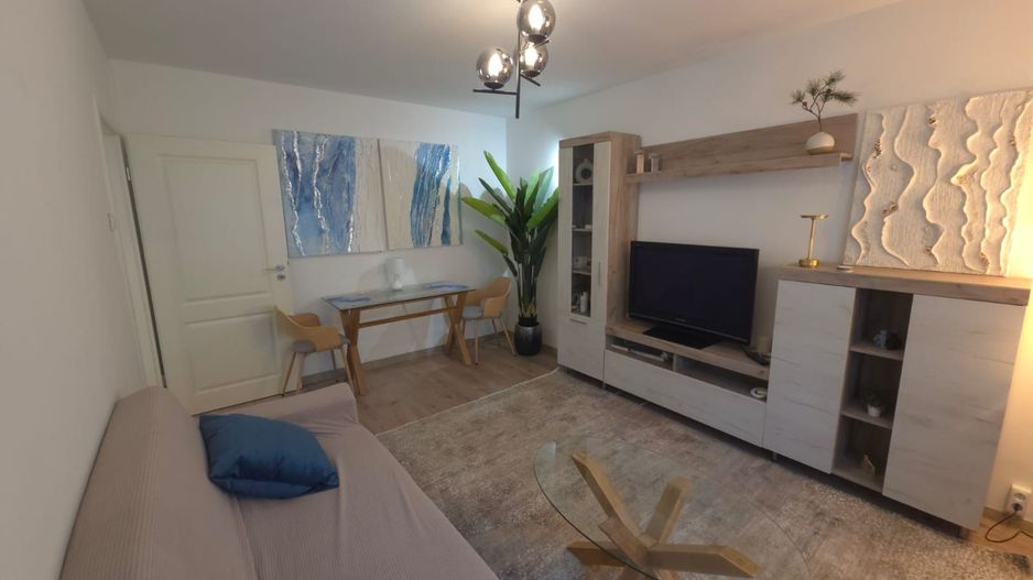 Apartament 3 camere Astra,zona linistita! - Poză 1