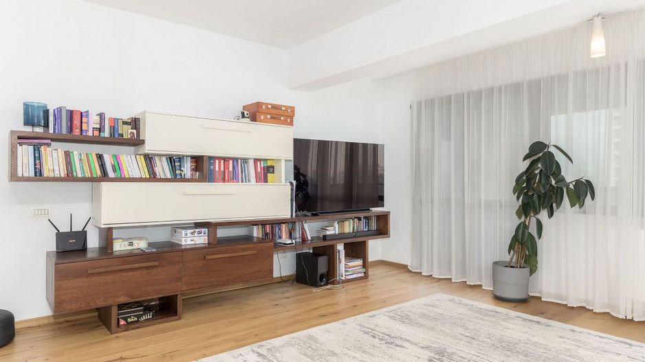 Apartament spatios in Saphir Stein 3 camere, 3 bai, 136 mp utili - Poză 17