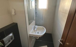 Apartament cu 3 camere, 82mp, Zona B-dul Pandurilor - Poză 8
