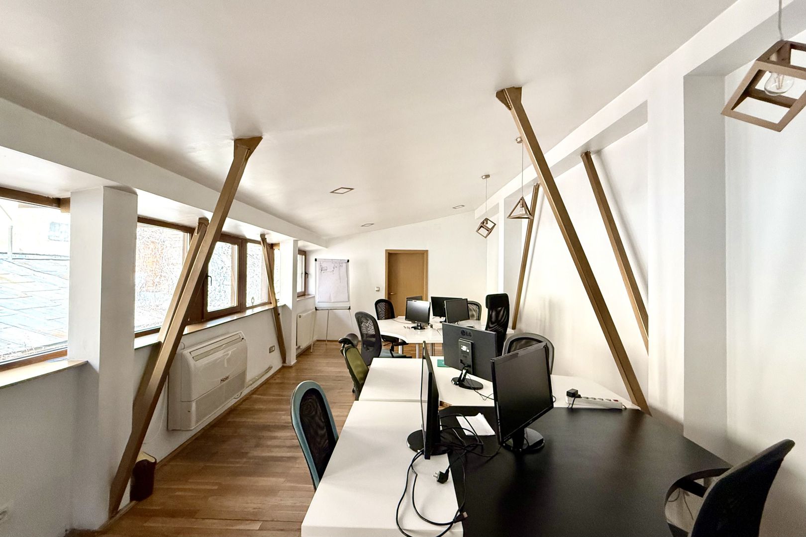 Casă spațioasă pentru birouri, zonă centrală, Eminescu-Vasile Lascar - Poză 6