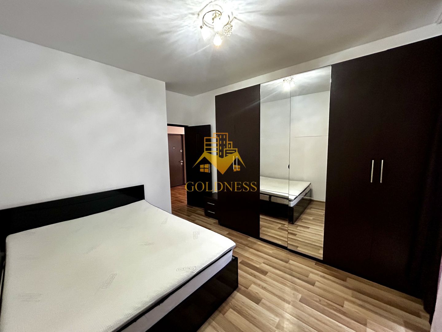 2 camere open space, Parcare, Zona Sub Cetate, Mega Image, Floresti - Poză 1