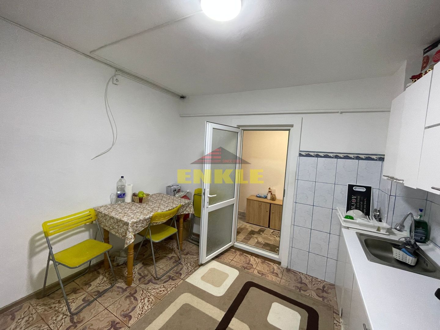 De vanzare apartament cu doua camere, zona Imparat traian. - Poză 7
