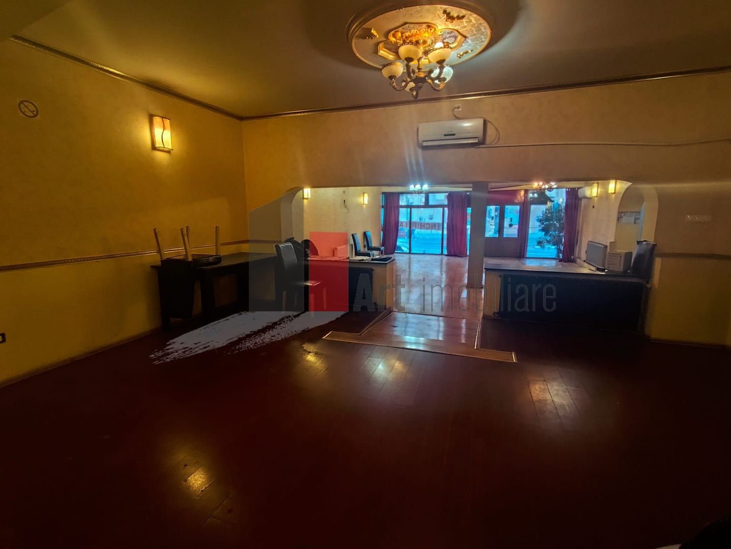 Spatiu comercial stradal, deschidere mare - Poză 10