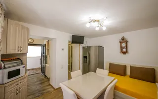 Casă individuală cu 5 camere și curte proprie - în Cisnădioara - Poză 42
