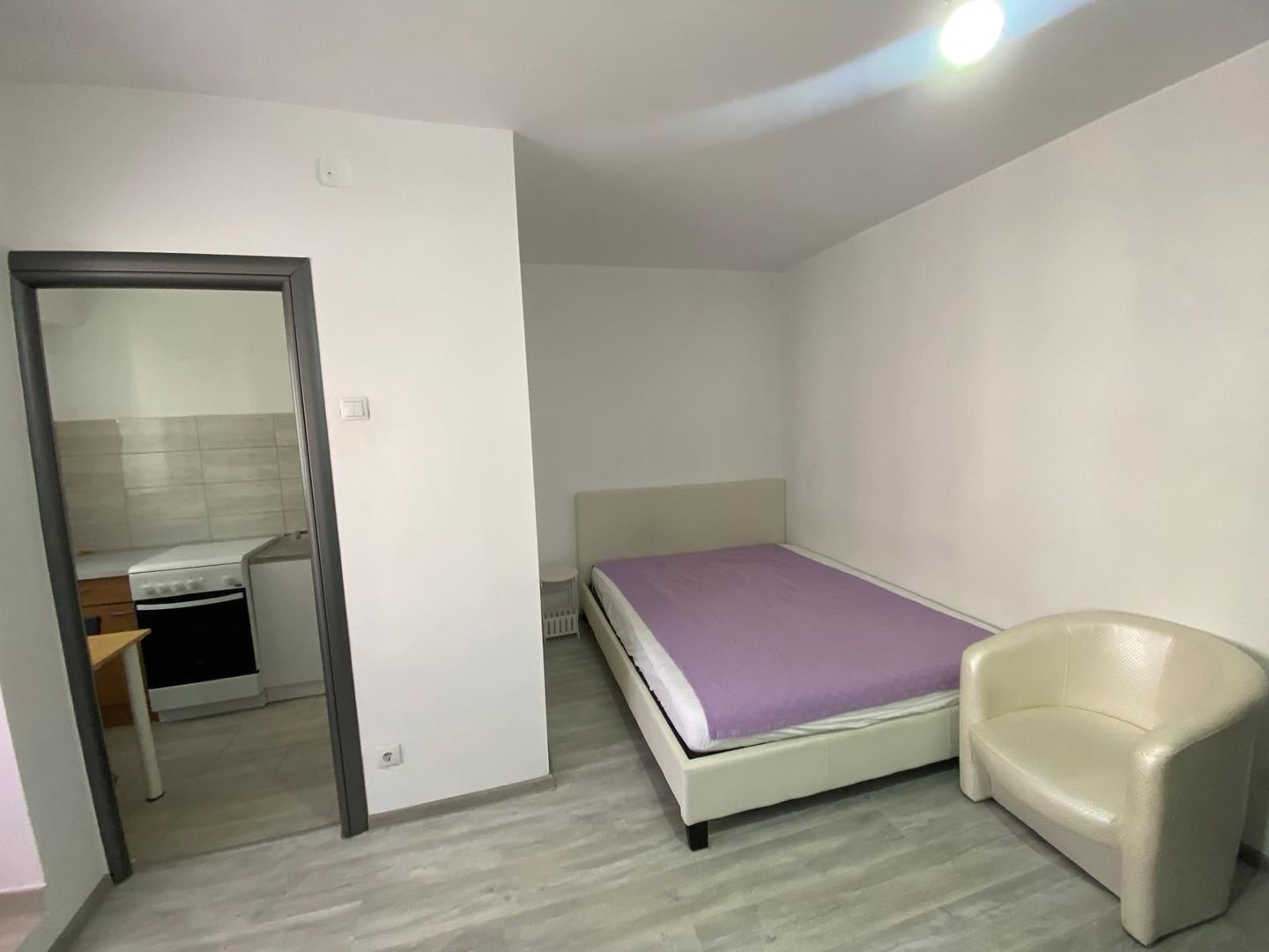Garsoniera de inchiriat Crangasi - Poză 4