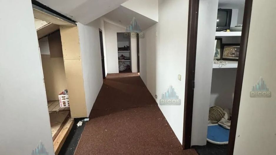 Casă cu mansardă și piscină de vânzare – Pictor Andreescu - Poză 16