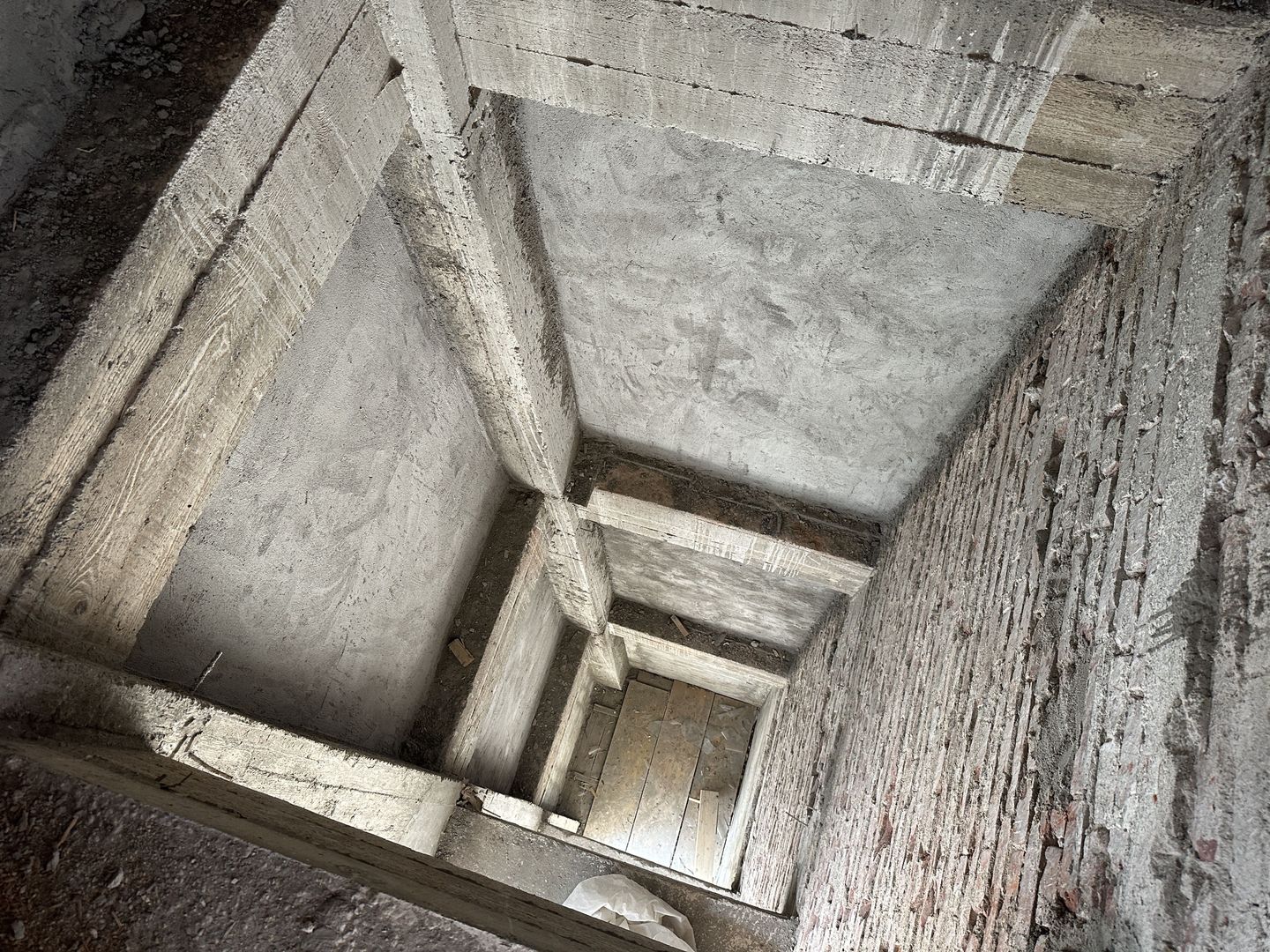 FERDINAND - Lirei | Teren 412 mp| Cladire 750 mp | structura noua - Poză 15