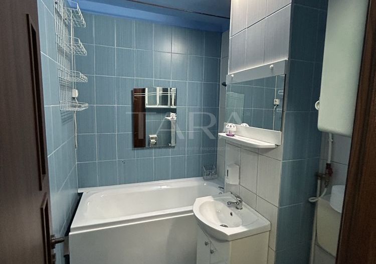 Garsonieră cu balcon, etaj intermediar. - Poză 3