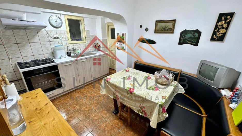 Casa 3 camere, central, mobilata, utilata, Campina, Prahova - Poză 6