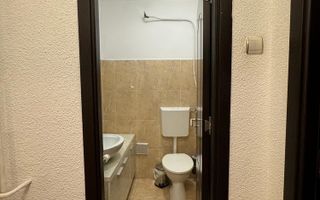 Apartament spațios 3 camere, mobilat complet, 2 bai, 3 balcoane, Bld. Unirii - Poză 7