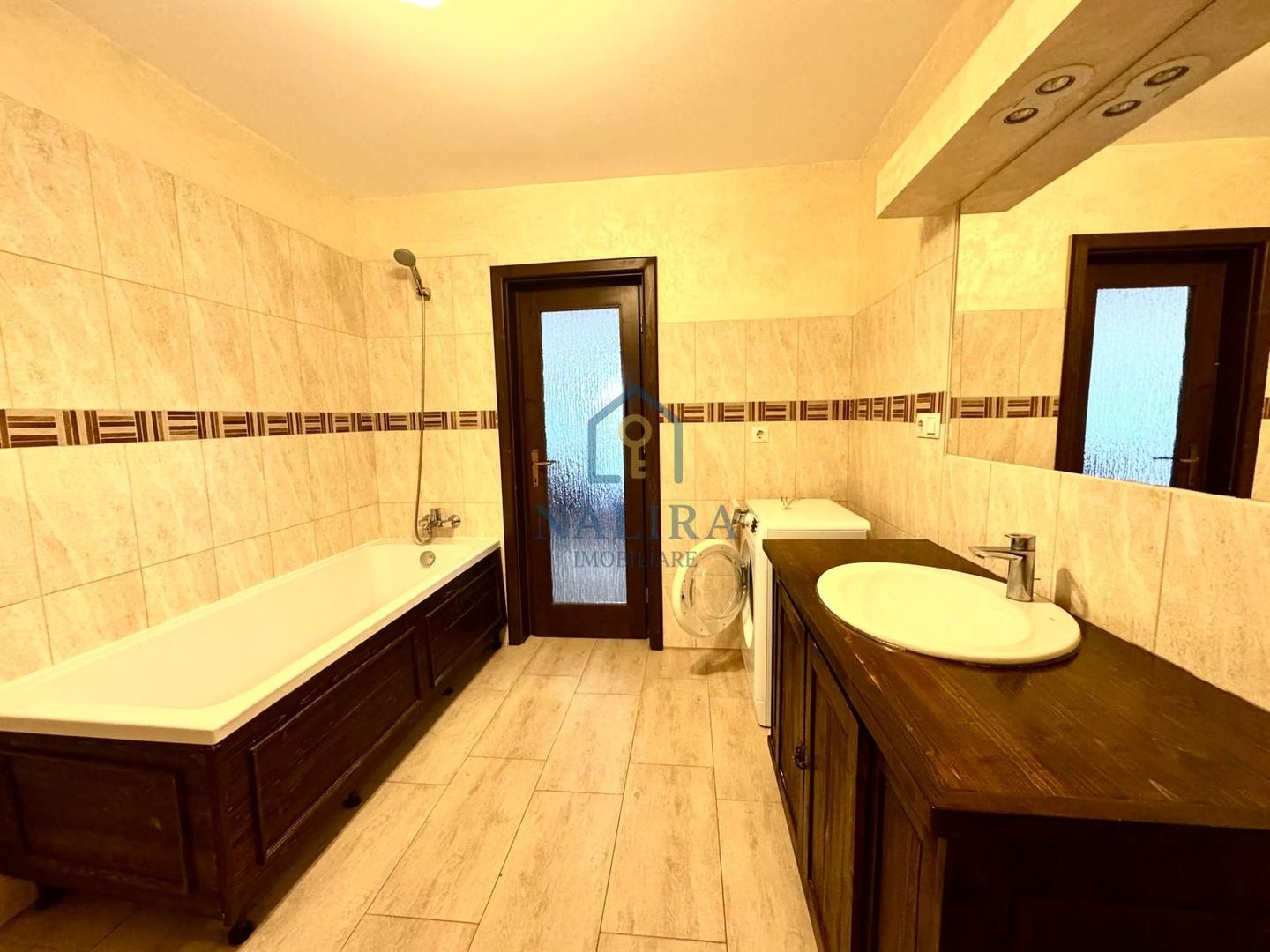 Chirie apartament 97mp cu 3 camere + Parcare - Transilvaniei - Poză 12
