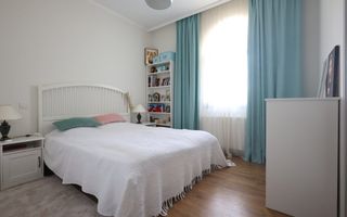 Casa 4 camere, de vanzare 138 mp utili - Poză 12