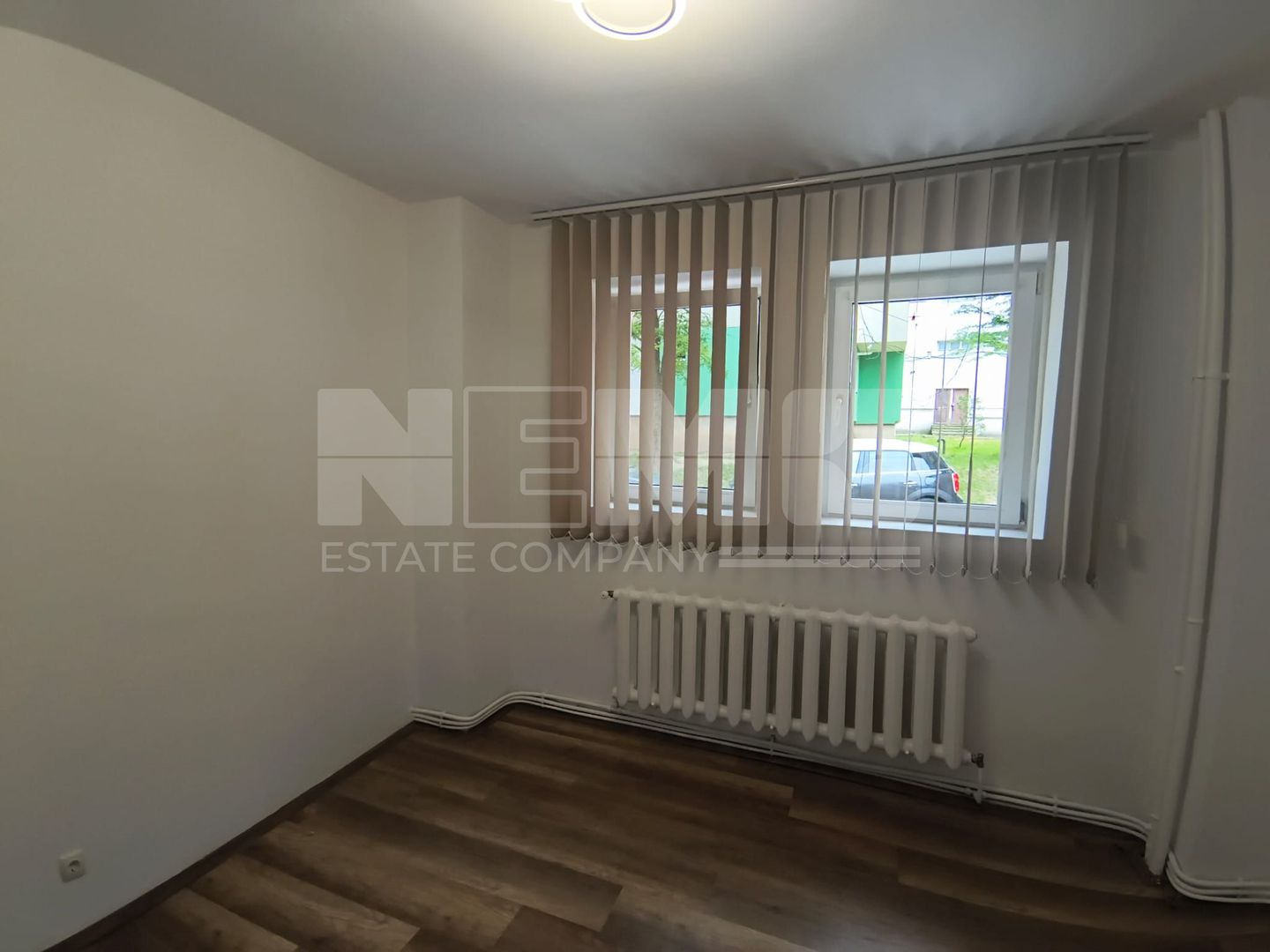 Apartament 3 camere, Obcini, parter, ideal birouri/cabinete - Poză 10