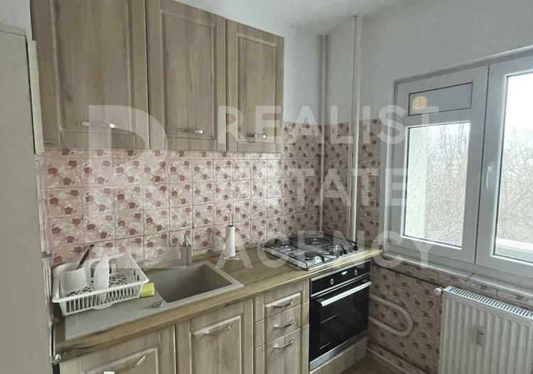 Închiriere apartament 3 camere, zona Ion Mihaleche, complet utilat - Poză 5
