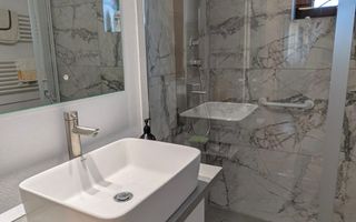 Apartament 3 camere 86 mp utili 2 bai 2 balcoane zona Trei Stejari - Poză 7
