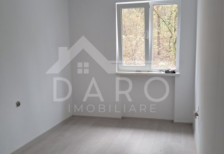 🏡 Garsonieră renovată – Etaj 2 | 25.500 € ✨ - Poză 1