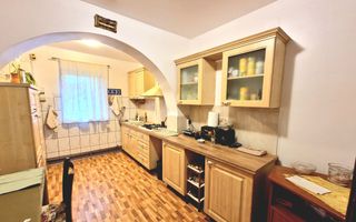 Casa individuala spatioasa, renovata total pe parter I Recas | COM 0% - Poză 10