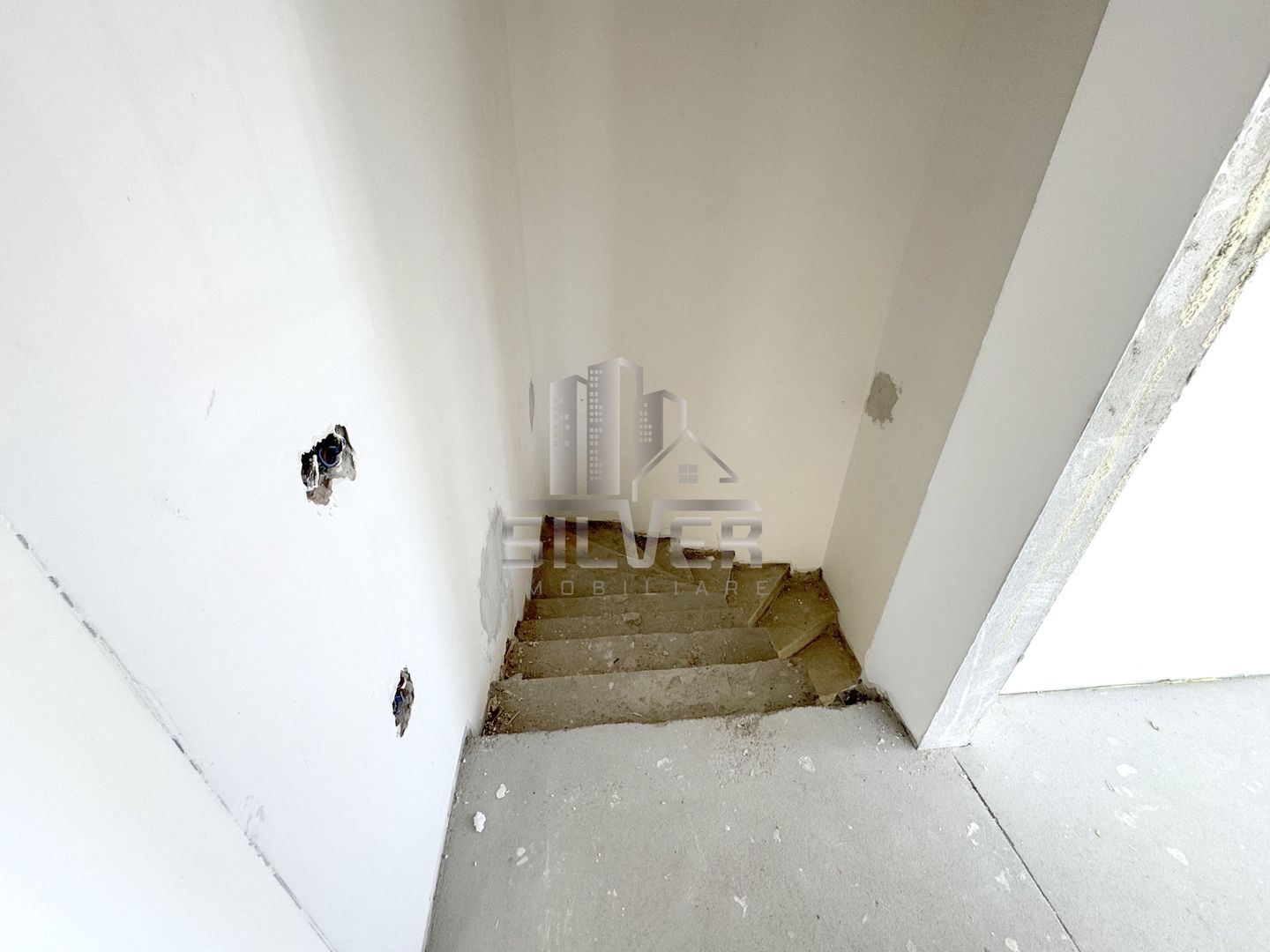 Casa cuplata in zona accesibila cu CF/TVA INCLUS. - Poză 21