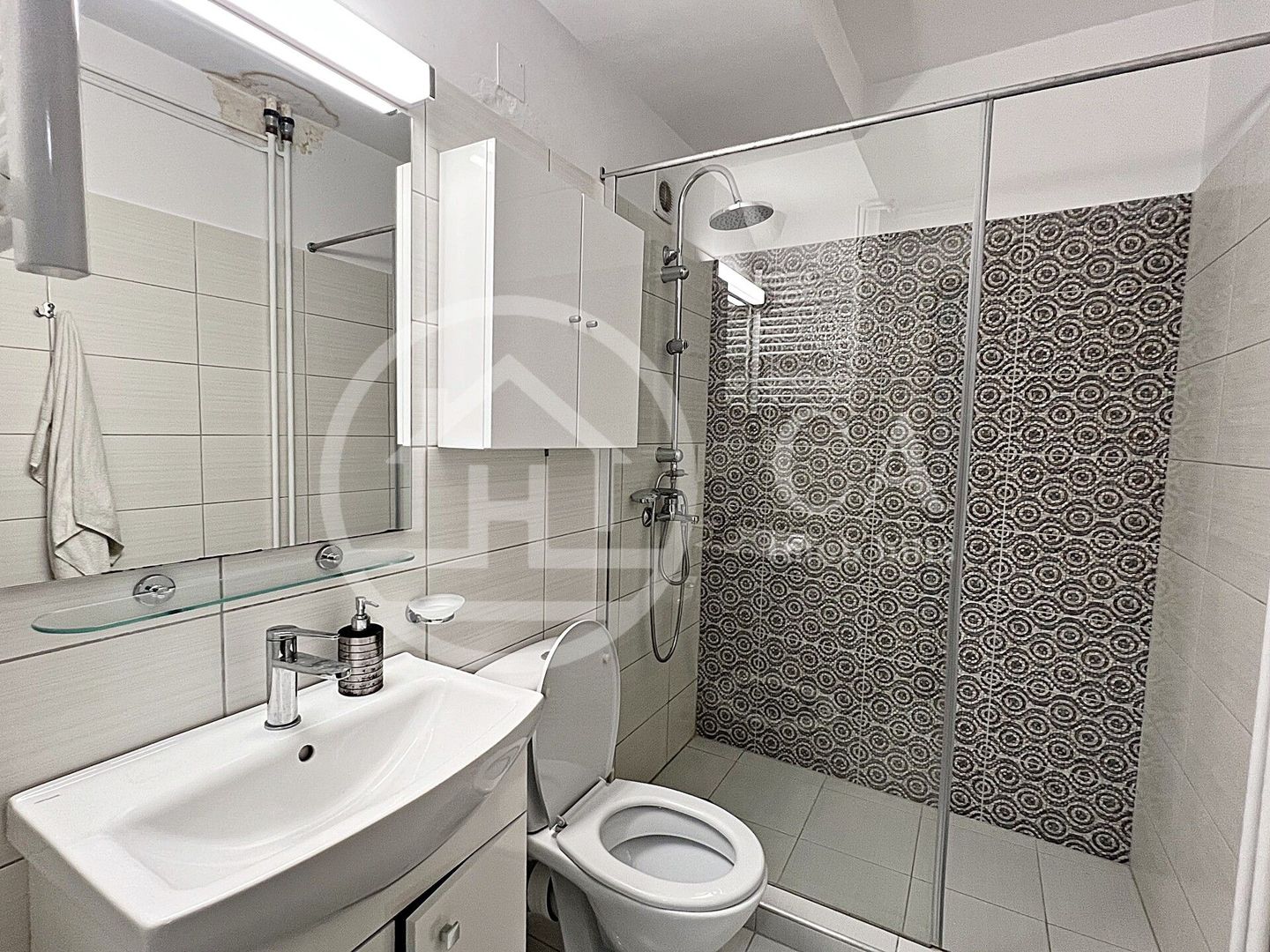 Apartament cu 1 camera de inchiriat in zona ultracentrala, Oradea - Poză 7