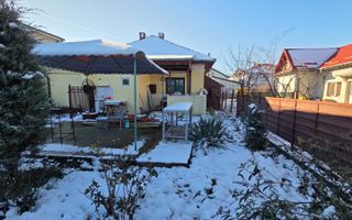 🌿 Casă cu teren 620 mp – Romanești | Liniște, acces excelent, potențial mare - Poză 2