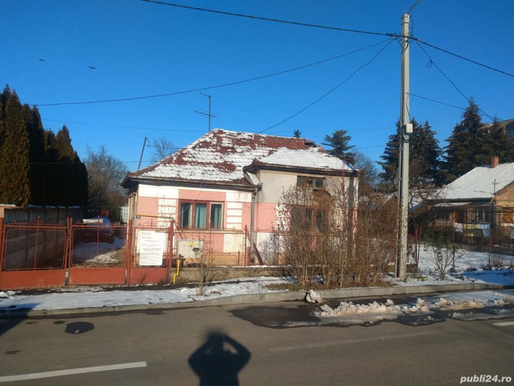 Vand casa demolabila renovabila in Satu Mare, central - Poză 2