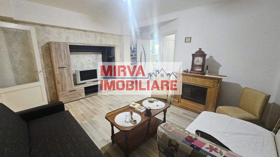Apartament 2 camere Ultracentral cu garaj inclus | Mobilat și utilat - Poză 2