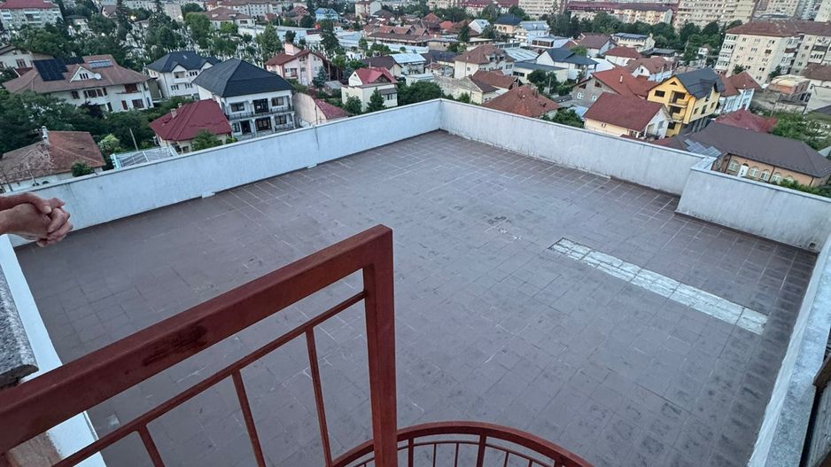 Penthouse 3 camere - Zona 1 Mai - Poză 12