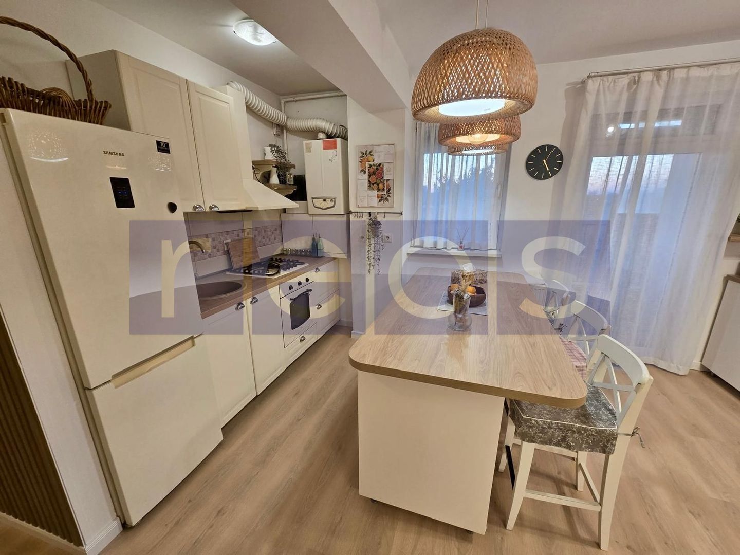 Apartament 3 camere bloc 2015 Andronache total renovat | Curte comuna - Poză 11