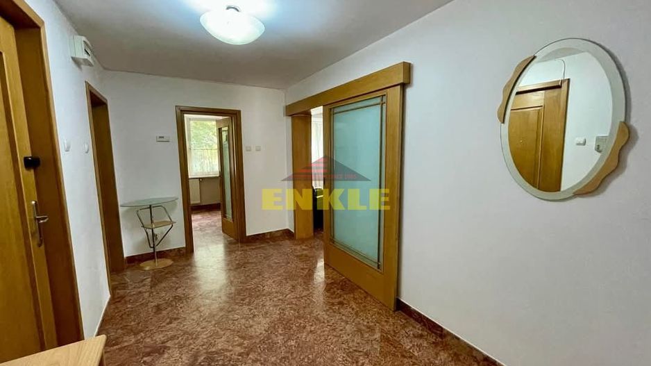 Apartament 3 camere ultracentral, str.Marchian - Poză 3