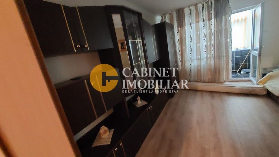 TATARASI - 2 CAMERE DECOMANDAT - ETAJUL 2 - FARA RISC - RENOVAT - Poză 3