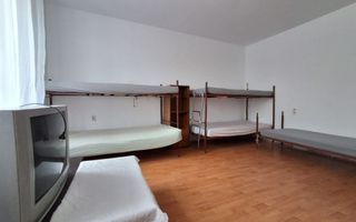 Casa pentru muncitori, 19 locuri - Trei Stejari - Poză 4