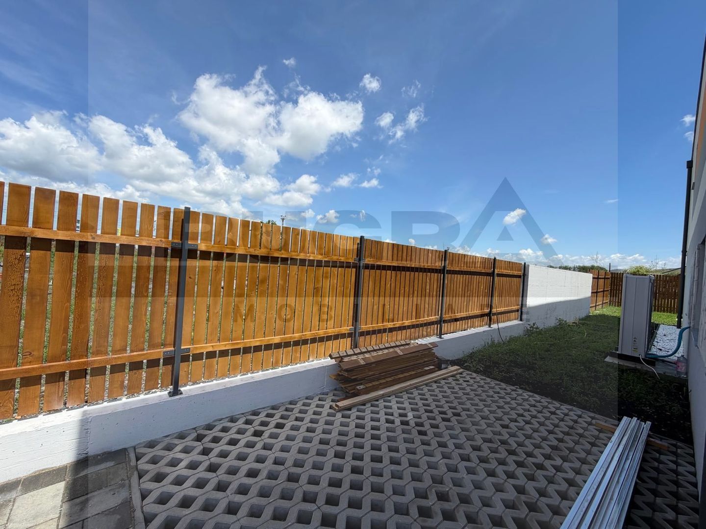 Casa unifamiliara de 170mp, teren 550mp, piscina, garaj, Sannicoara - Poză 6