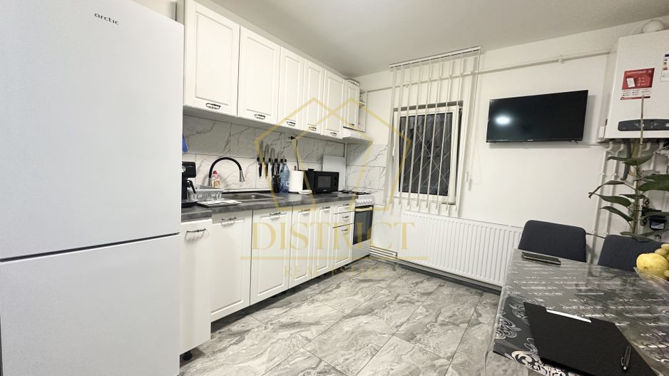 Apartament deosebit cu 2 camere | Zona Sagului | Parter - Poză 9