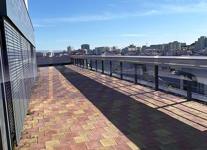 SPAȚIU BIROURI DE ÎNCHIRIAT IN ZONA PREMIUM + PARCARE + ROOFTOP - Poză 14
