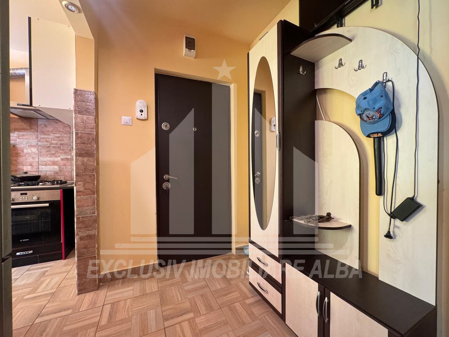 Apartament 2 camere | De vanzare | 56 mp | Etaj 2 | Cetate - Closca - Poză 3