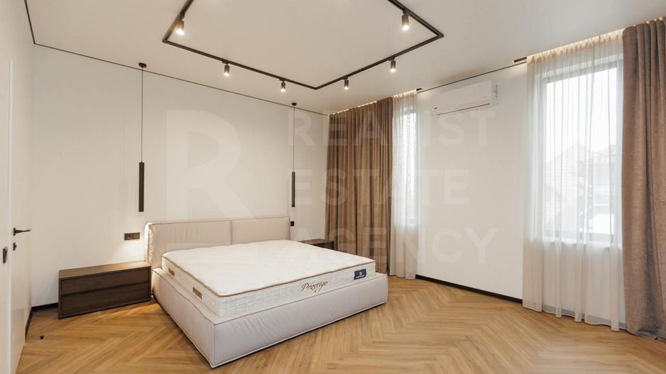 Chirie, apartament, 5 camere, str. Lacului, Centru - Poză 17