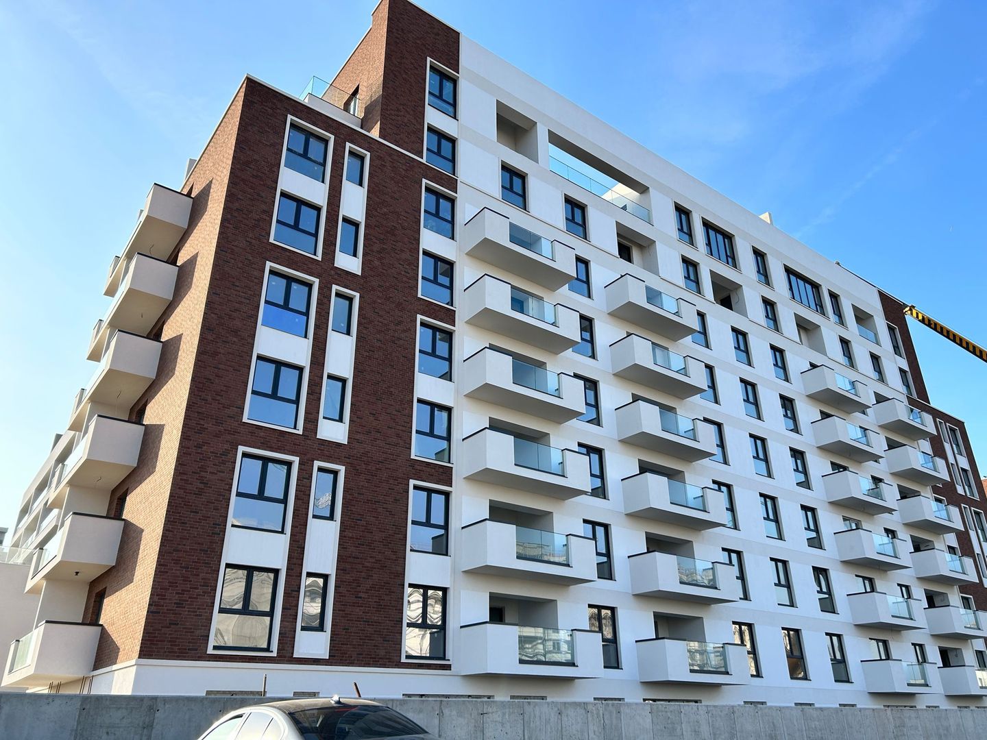 Crystal North - Poză 2