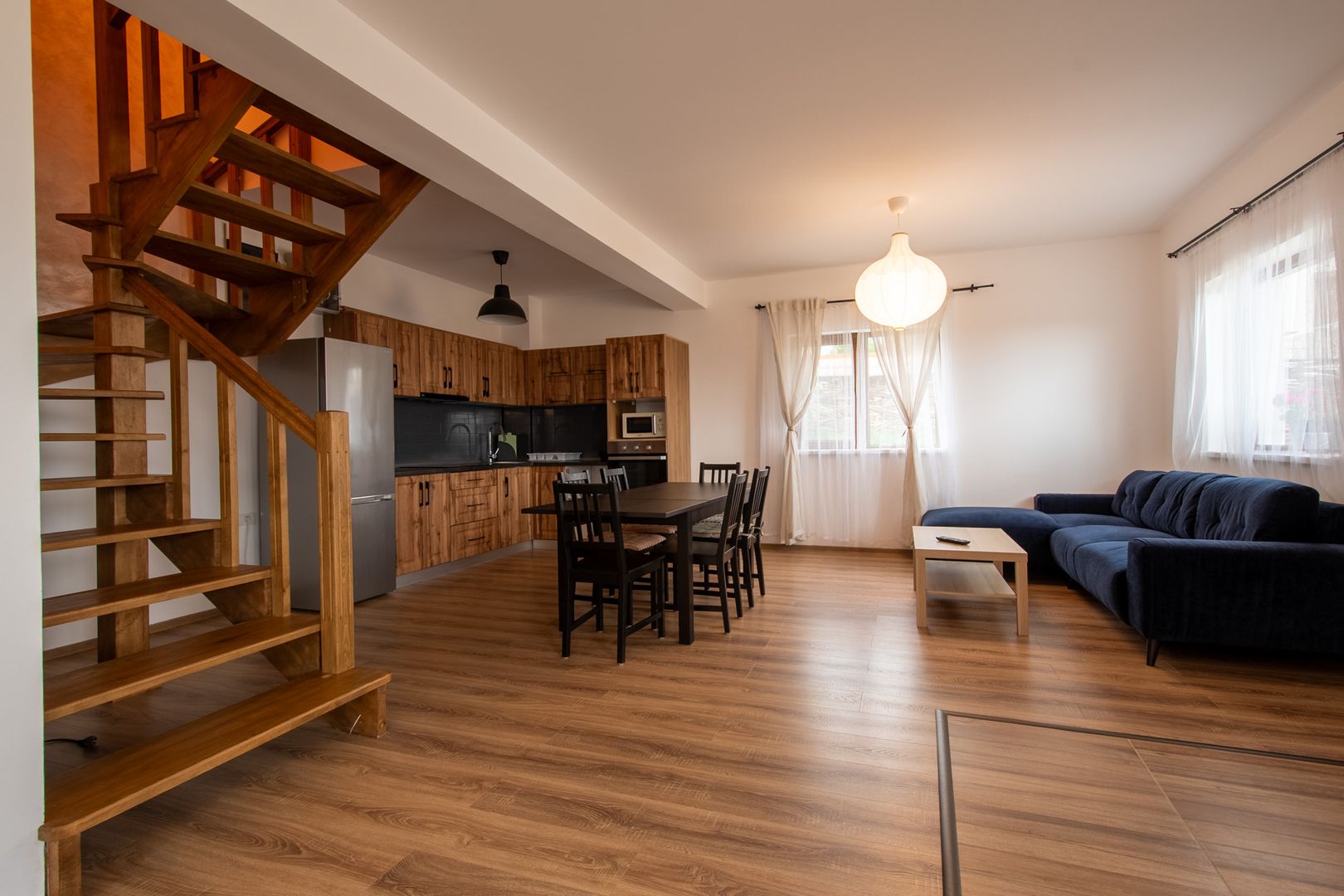 Bijuterie Montana in Sohodol cu Priveliste Spectaculoasa catre Munti - Poză 11