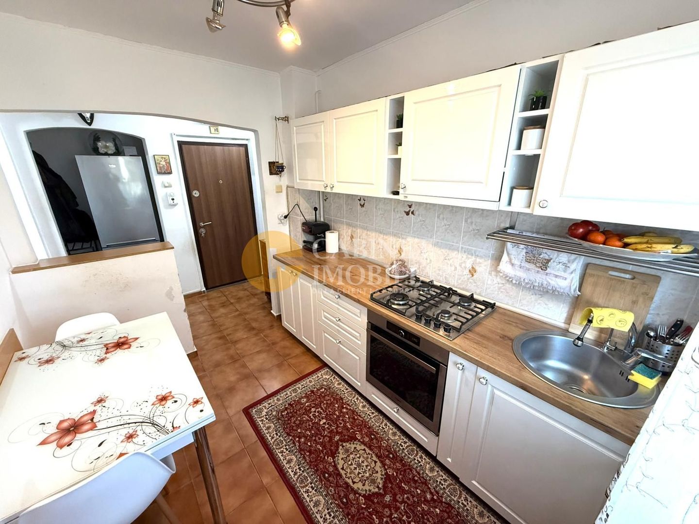 2 Camere - Mobilat si Utilat - Etaj 1 - Zona Cantemir - Poză 1