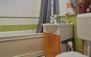 Apartament de vânzare cu 3 camere zona Stadion - Poză 4