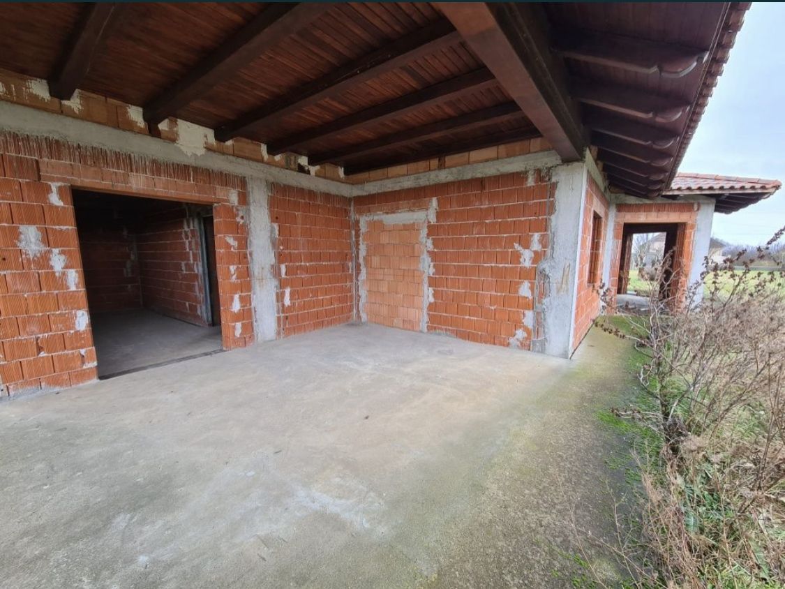 Vand casa la Madaras - Poză 6