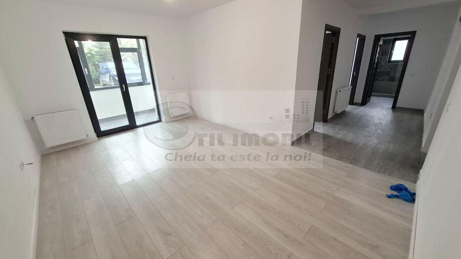 Apartament 2 camere, 55 mp de vanzare in Iasi Valea Lupului, intabulat - Poză 2