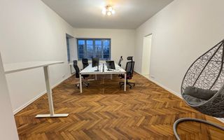 Vila impresionanta cu 12 incaperi in Andrei Muresanu - Poză 2