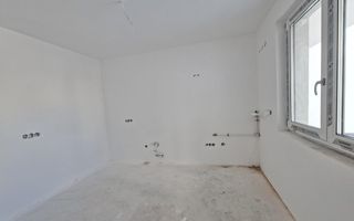 Casa moderna 4 camere 2 bai 2 balcoane si teren 140 mp in Arhitectilor - Poză 8