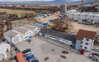 Hala + birouri, 3300 mp teren, toate utilitatile - Poză 3